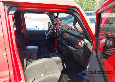 2021 Jeep Wrangler Unlimited Sahara z USA, uszkodzony, nr VIN 1C4HJXEN8MW622359